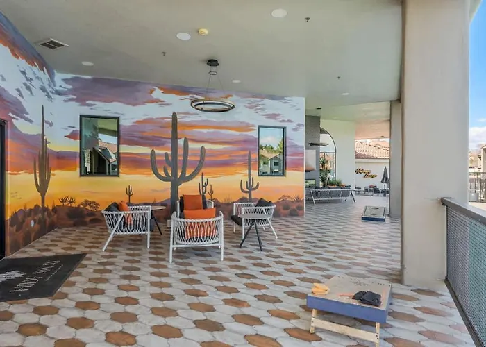 Stylish 2br-pool, Yoga Rm, Gym, Cabanas, Bbq,prkng